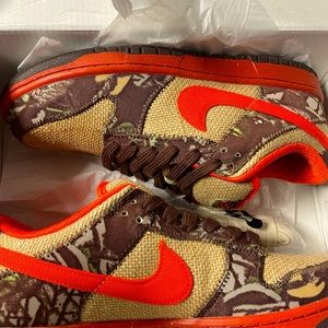 Nike Dunk Low Red Lobster